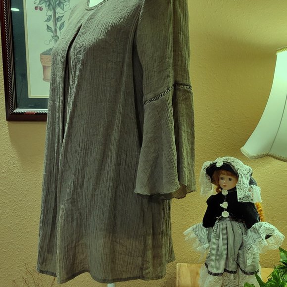 Womens - Size Small - Forgotten Grace blouse - Picture 3 of 5